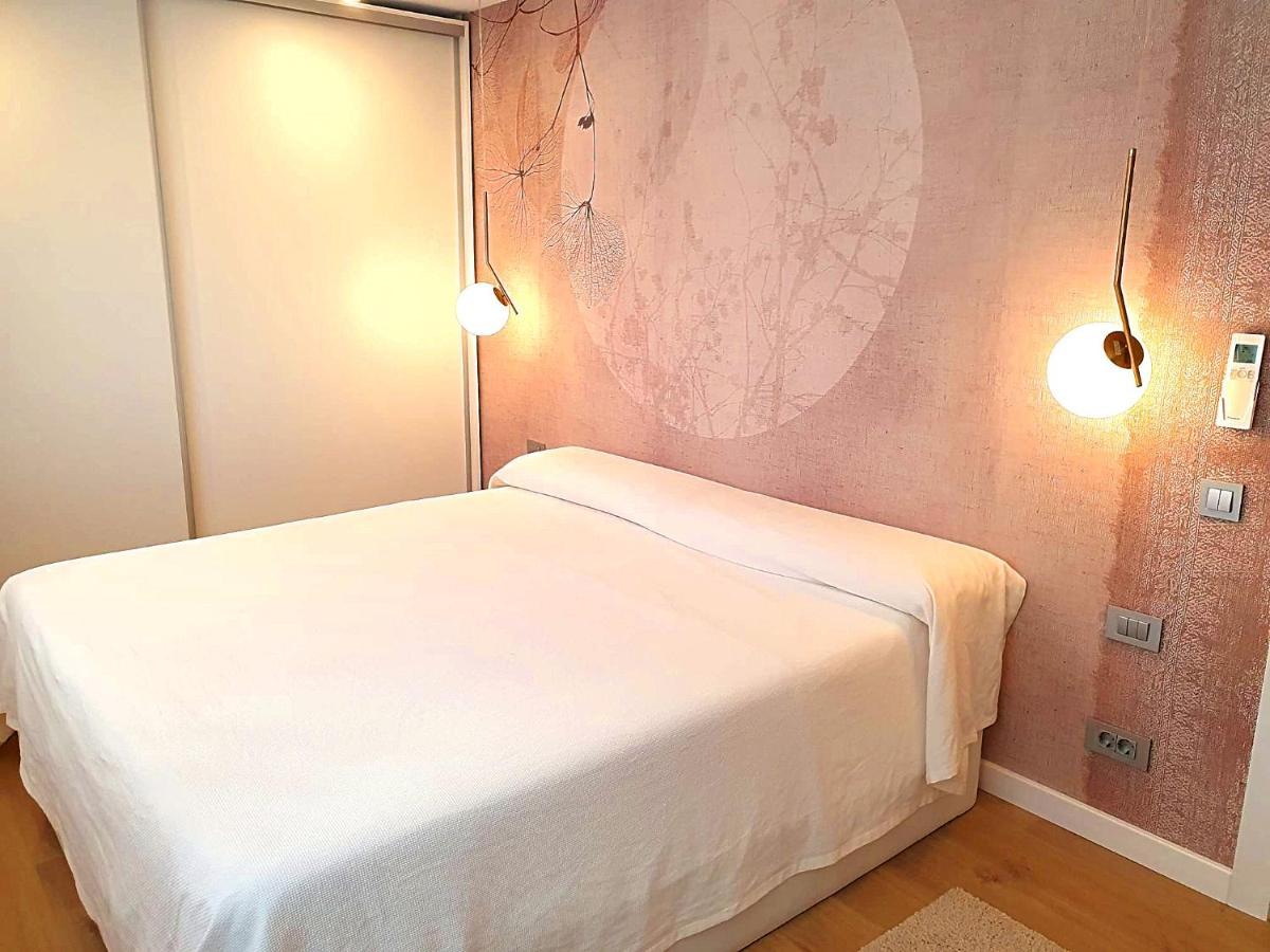 First Line Beach Beautiful Two Bedrooms Бенидорм Экстерьер фото